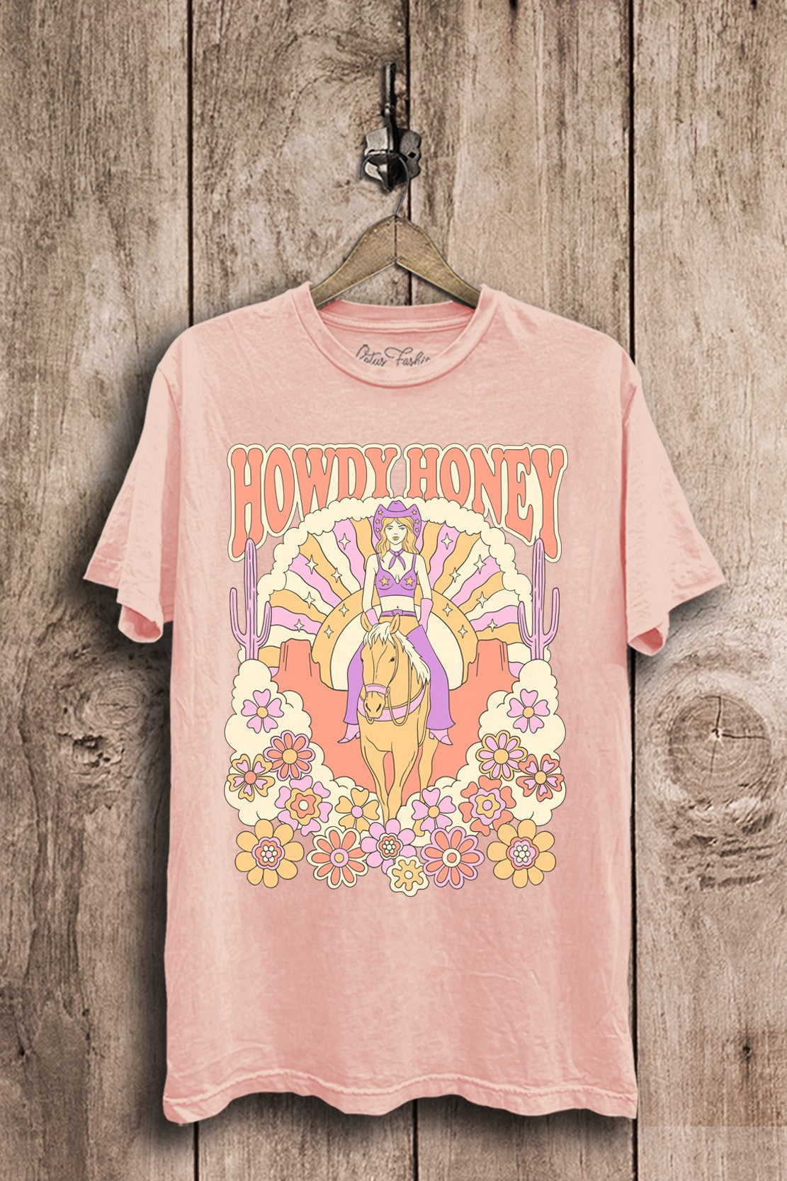 Howdy Honey Western Graphic T-Shirt
