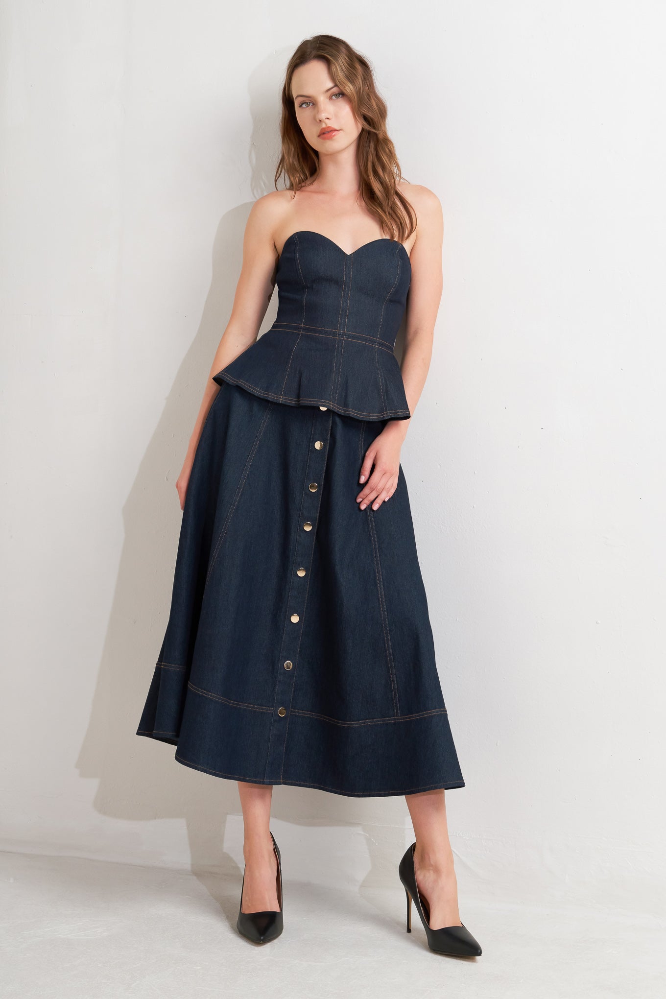 SWEETHEART EDGE DENIM TOP