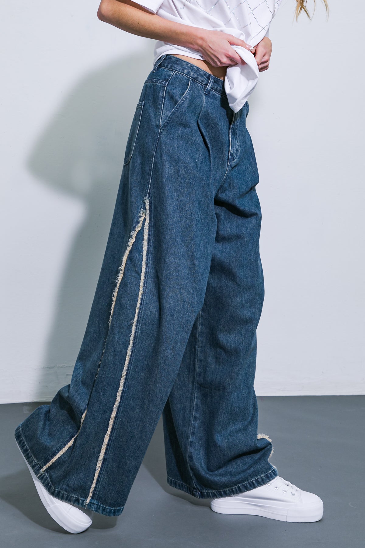 ALL OR NOTHING WASHED DENIM JEANS