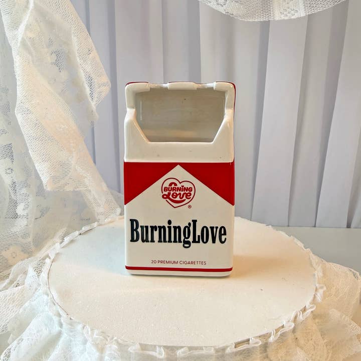 Cig Love On Fire Ashtray