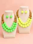 Set de collar llamativo doble hebra de cuentas de madera neón