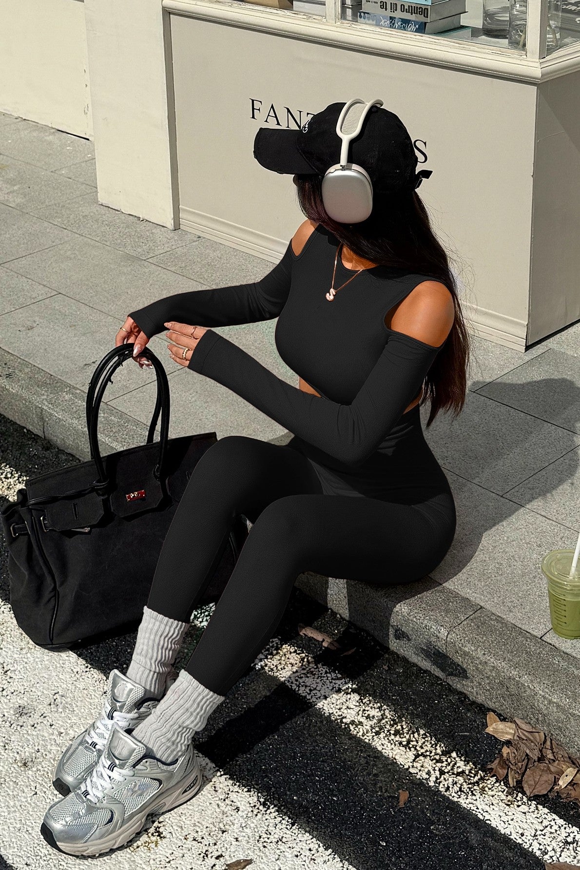 ALL THE RIGHT MOVES BLACK 2PC WORKOUT SET