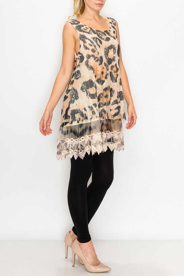 Lola Lined Lace Detail Hi-Lo Tank Top in Leopard