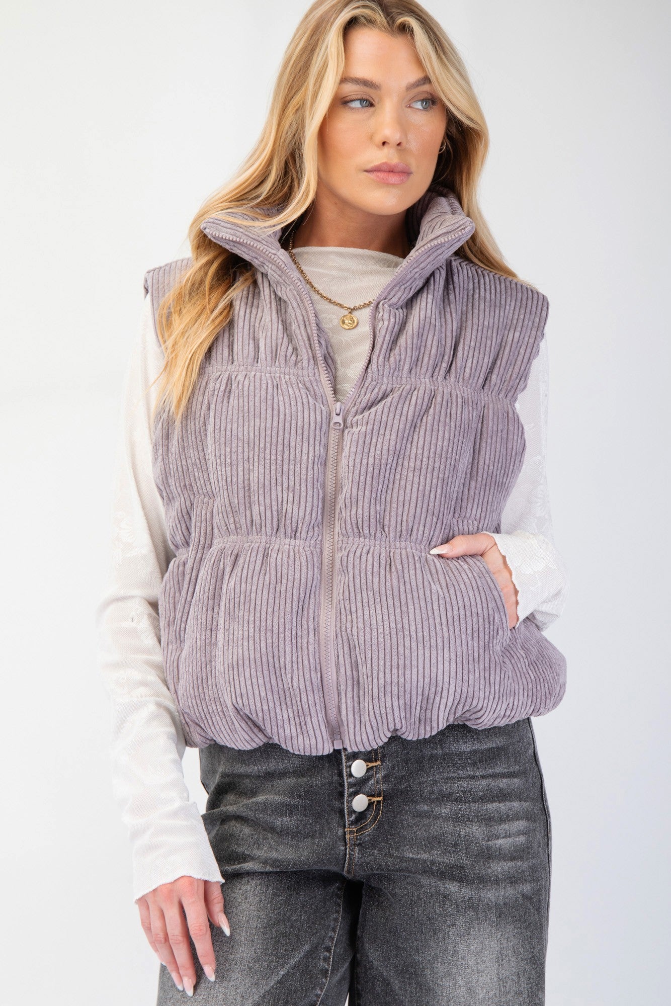 Callie Corduroy Puffer Zipper Vest in Grey