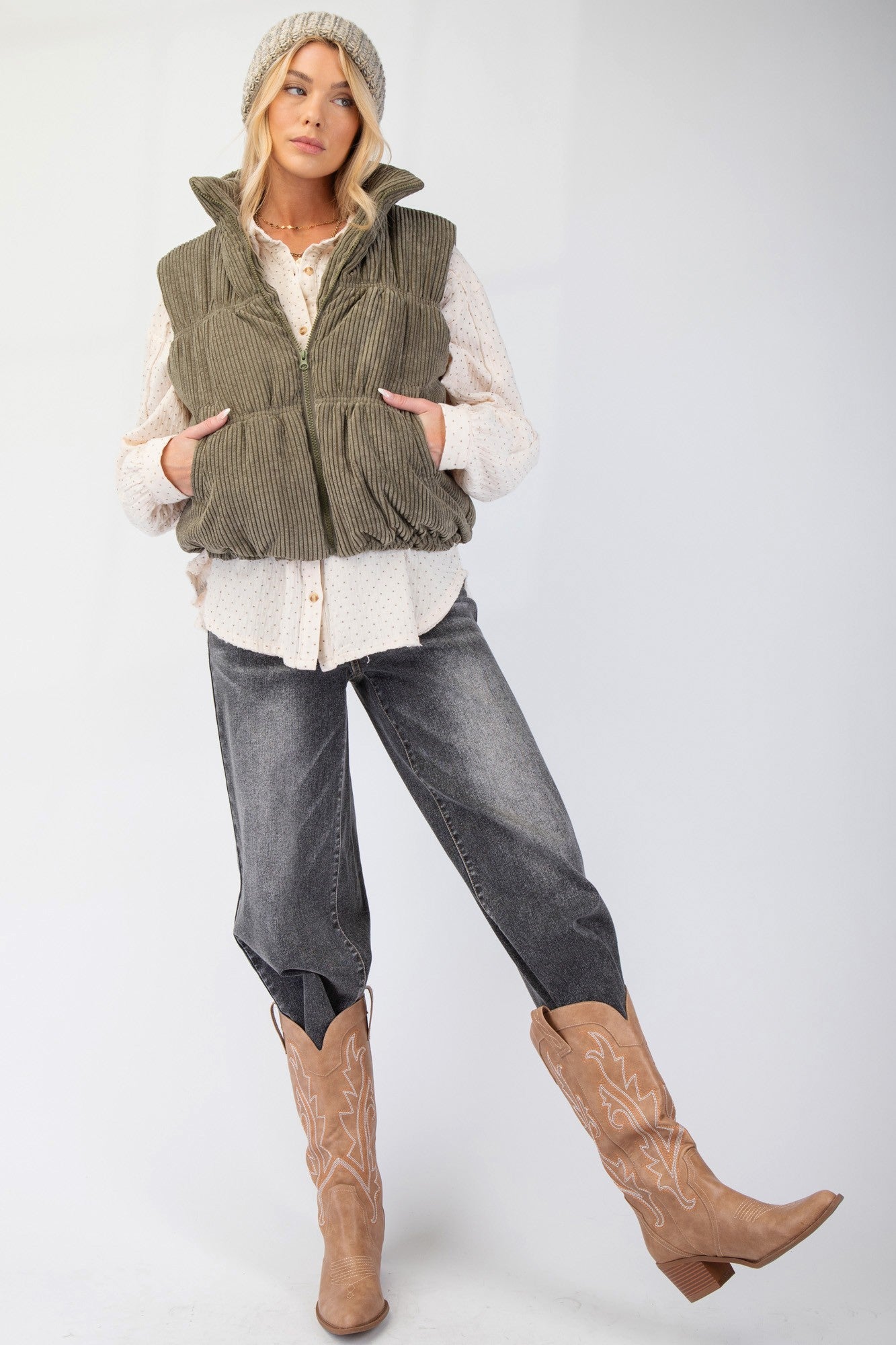 Callie Corduroy Puffer Zipper Vest in Olive