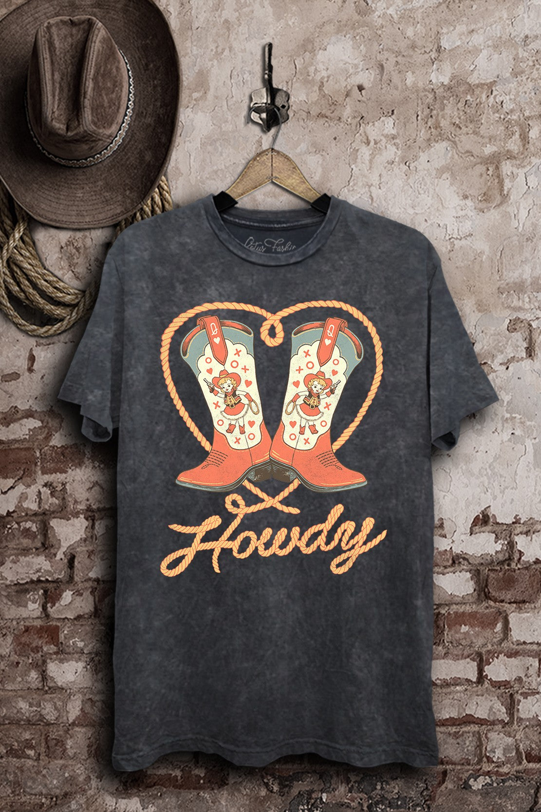 Howdy Boots Retro Cowgirl Western T-Shirt