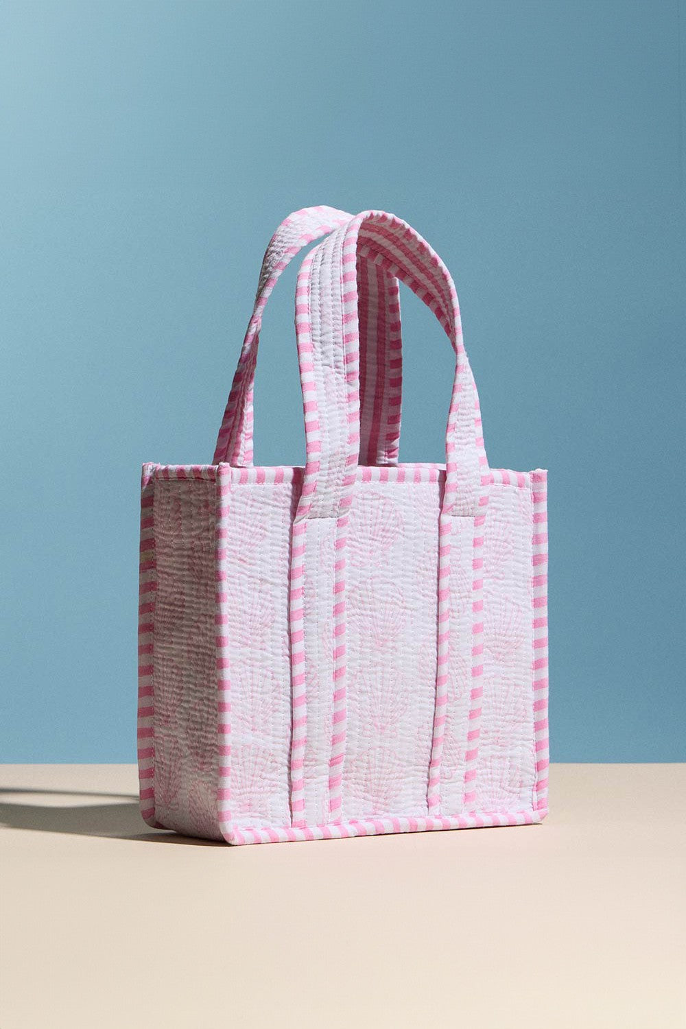 Cora Floral Pattern Quilted Tote Bag