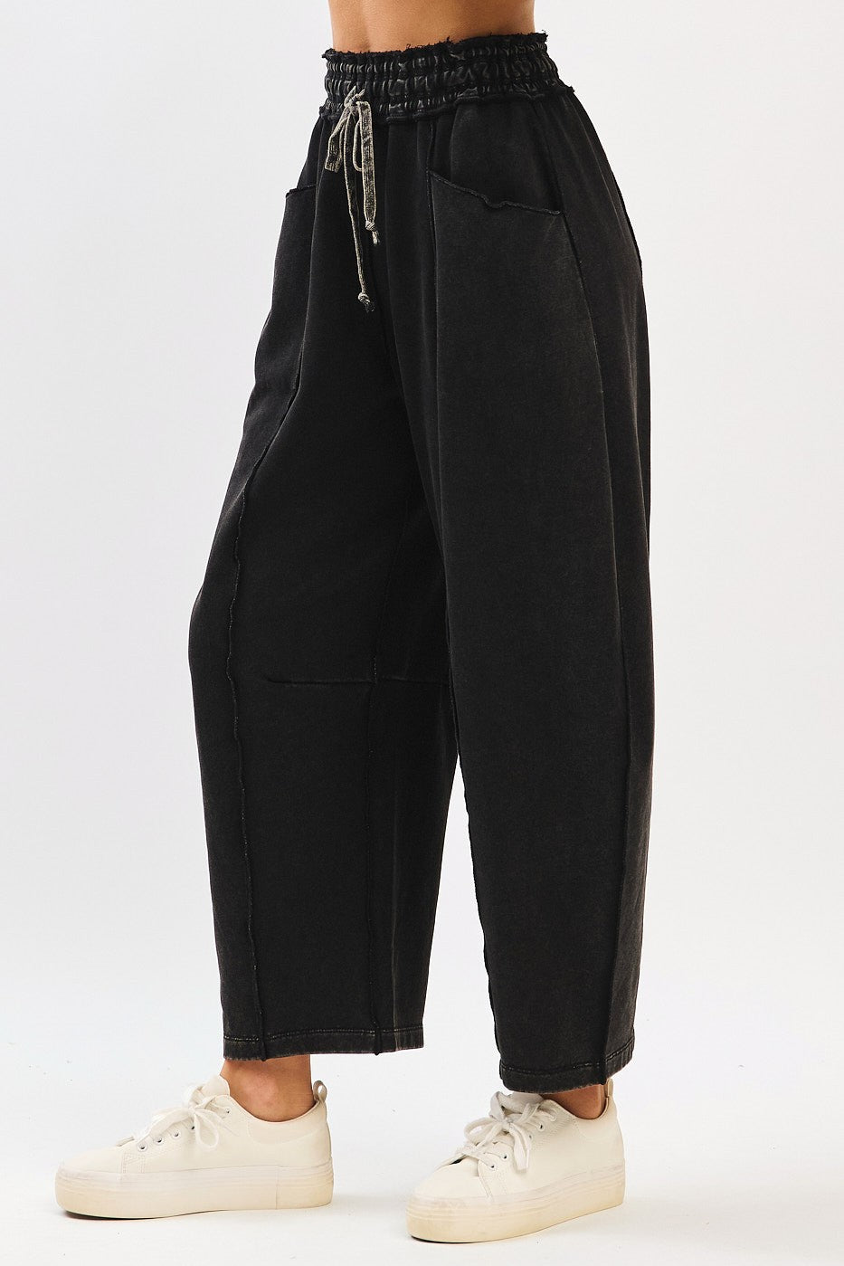 Weekend Window Shopper Barrel Pants