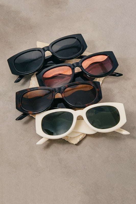 The Wave Retro Mod Sunglasses