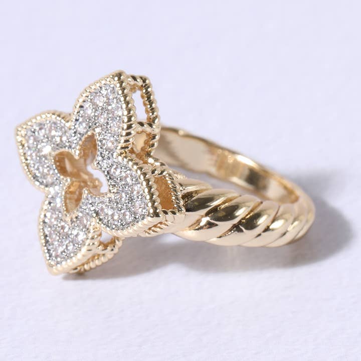 Floral Clover CZ 18K Gold Band Ring