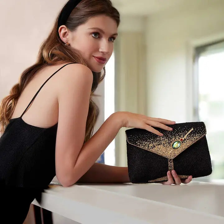 Bolso de Noche Piña Adornado con Pedrería de Cristal Austriaco
