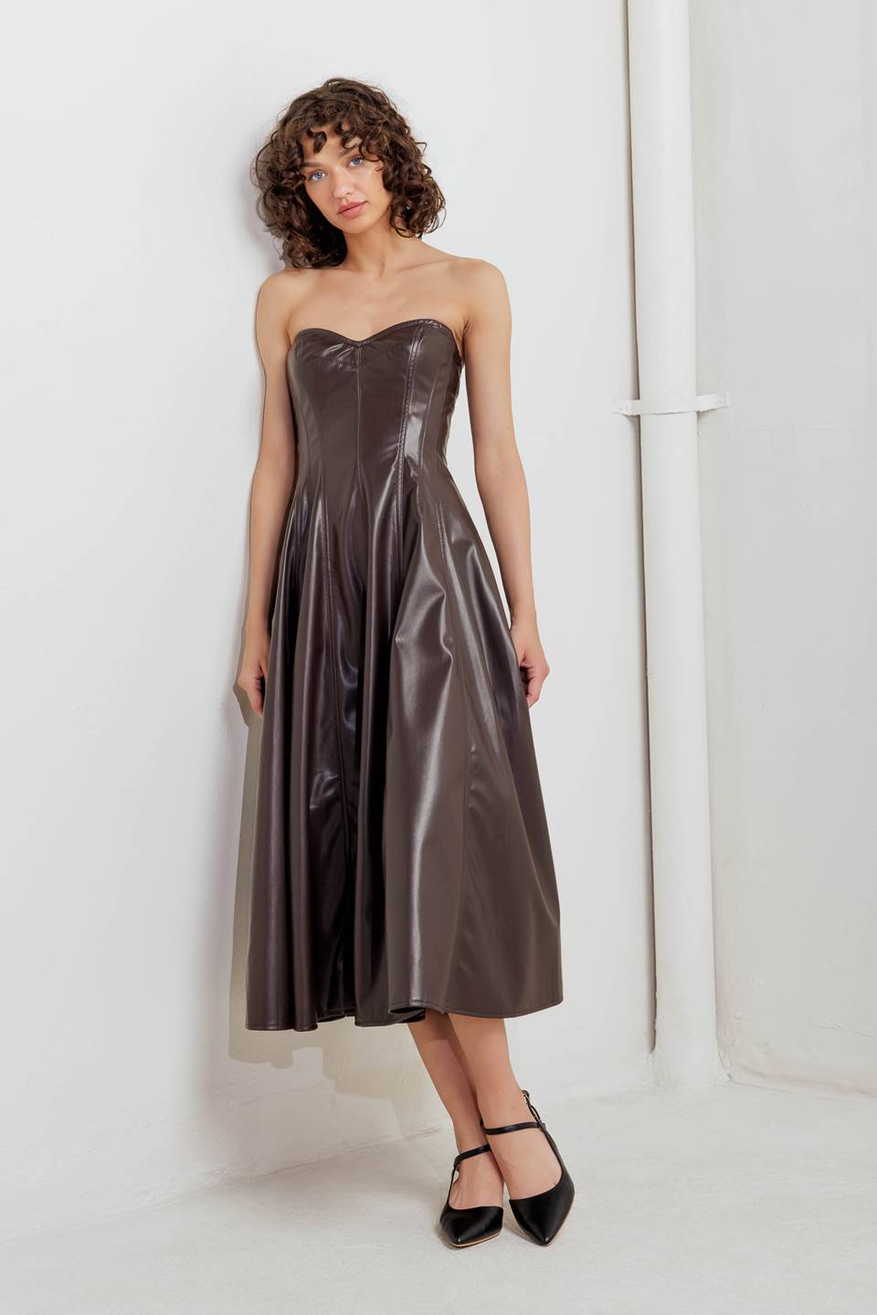 VESTIDO MIDI DE POLIPIEL ESPRESSO DIVA