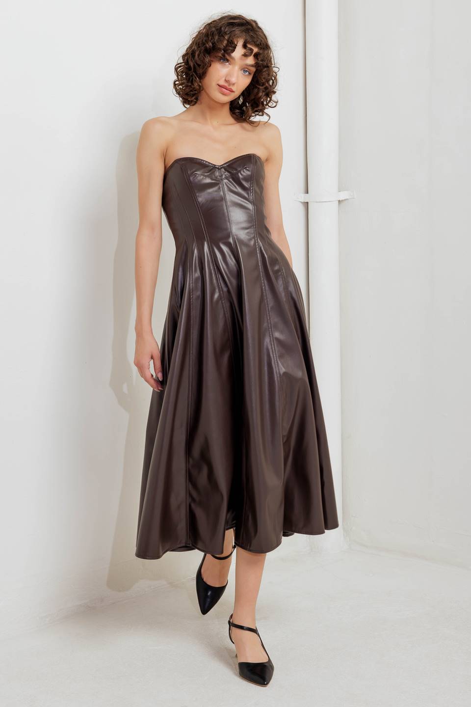 VESTIDO MIDI DE POLIPIEL ESPRESSO DIVA