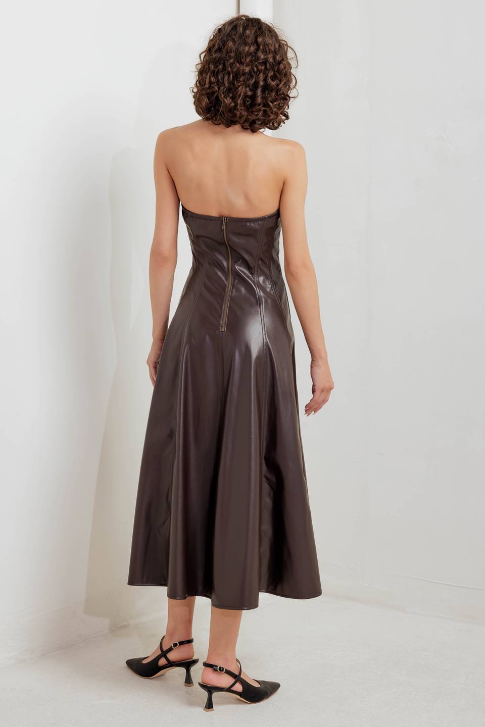 VESTIDO MIDI DE POLIPIEL ESPRESSO DIVA