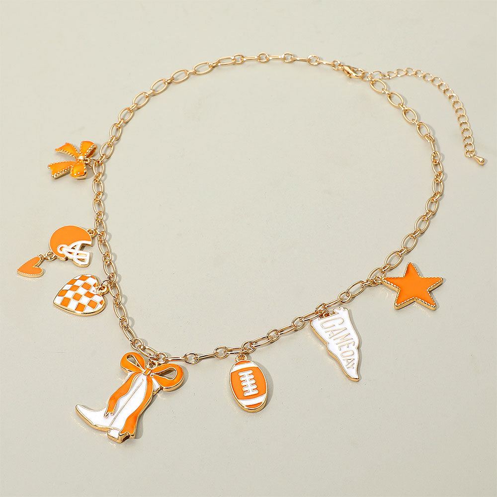 Collar con dije de fútbol con temática del oeste rojo y blanco