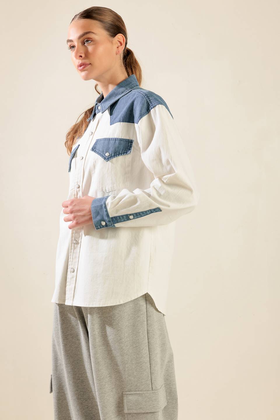 KEEP IT GOING WOVEN DENIM SHIRT