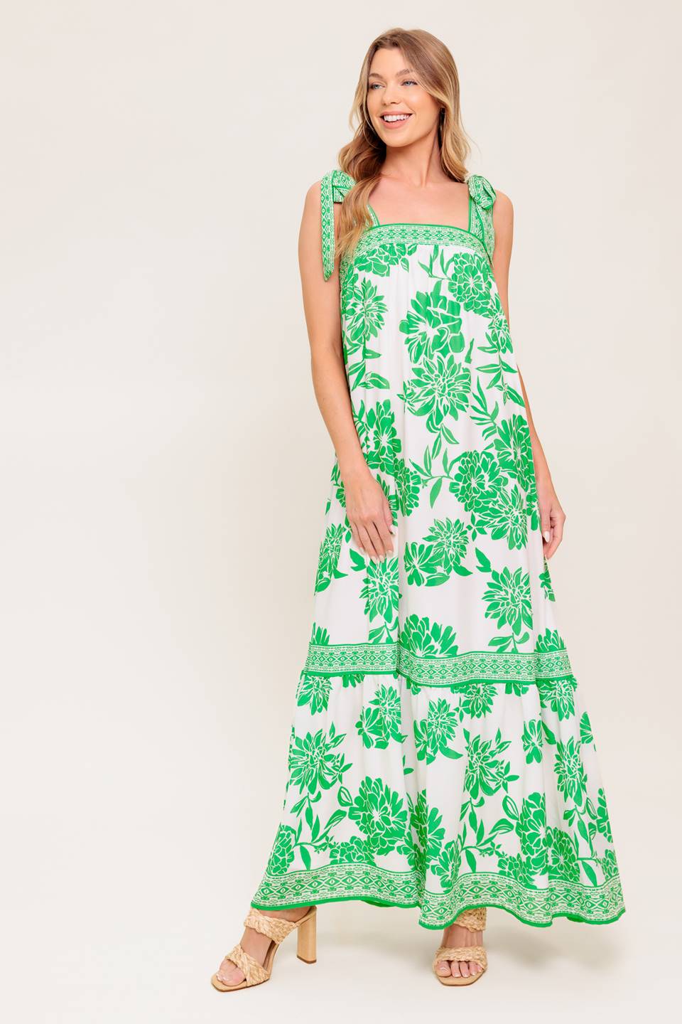 VESTIDO MAXI TEJIDO "GARDEN TALES"