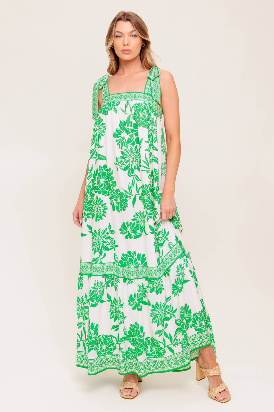 VESTIDO MAXI TEJIDO "GARDEN TALES"