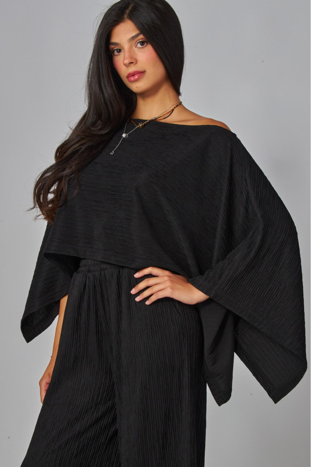 LEISURELY LUXE PANTS SET IN BLACK