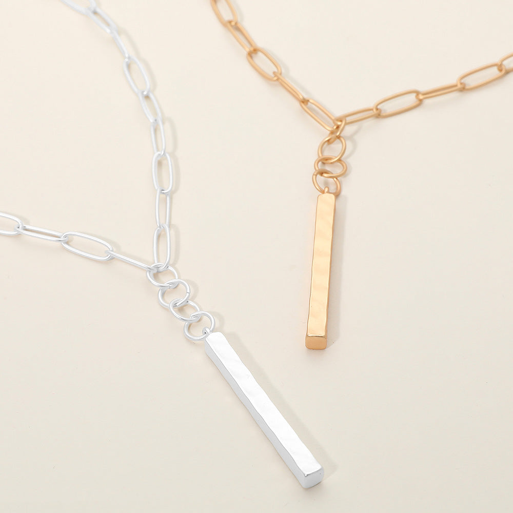 Minimal In Matte Bar Pendant Necklace