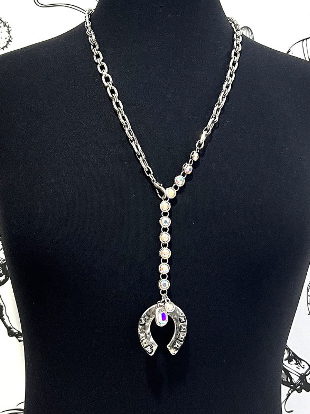 Get Lucky Rhinestone Horseshoe Lariat Necklace