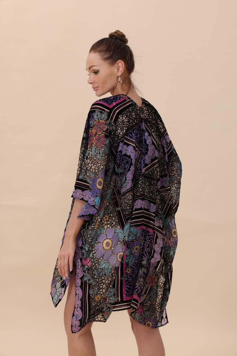 BOHO IN BLOOM VELVET KIMONO