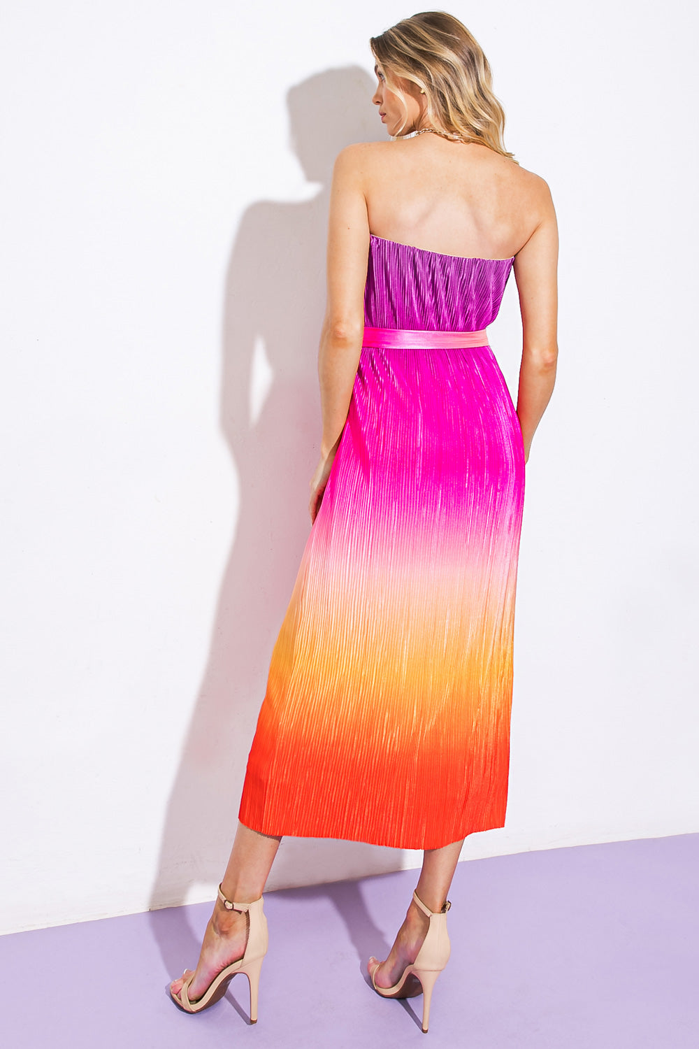 PRUÉBATELO EN VESTIDO MIDI GARDEN