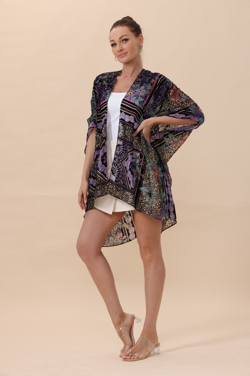 BOHO IN BLOOM VELVET KIMONO