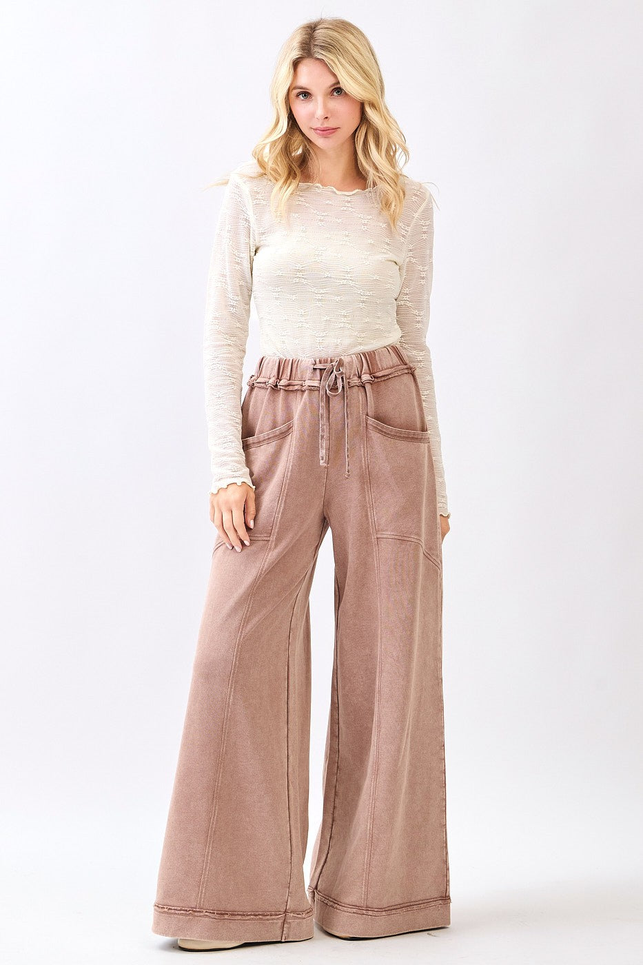 Maven Wide Leg Leisure Pants