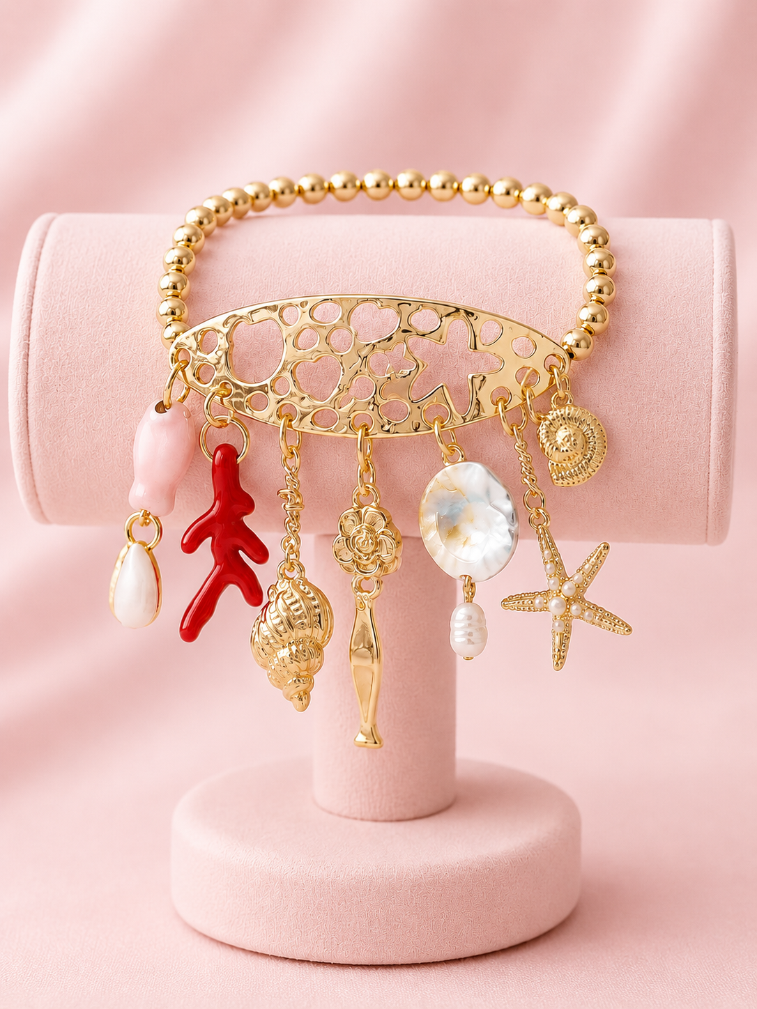 Sea La Vie Gold Sea Charm Stretch Bracelet
