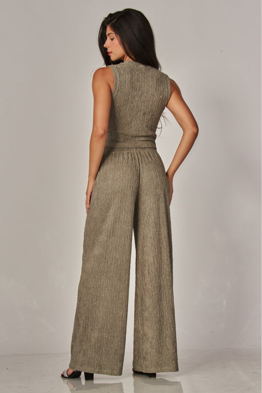 CRINKLES & CRYSTALS RHINESTONE LEISURE SET IN OLIVE