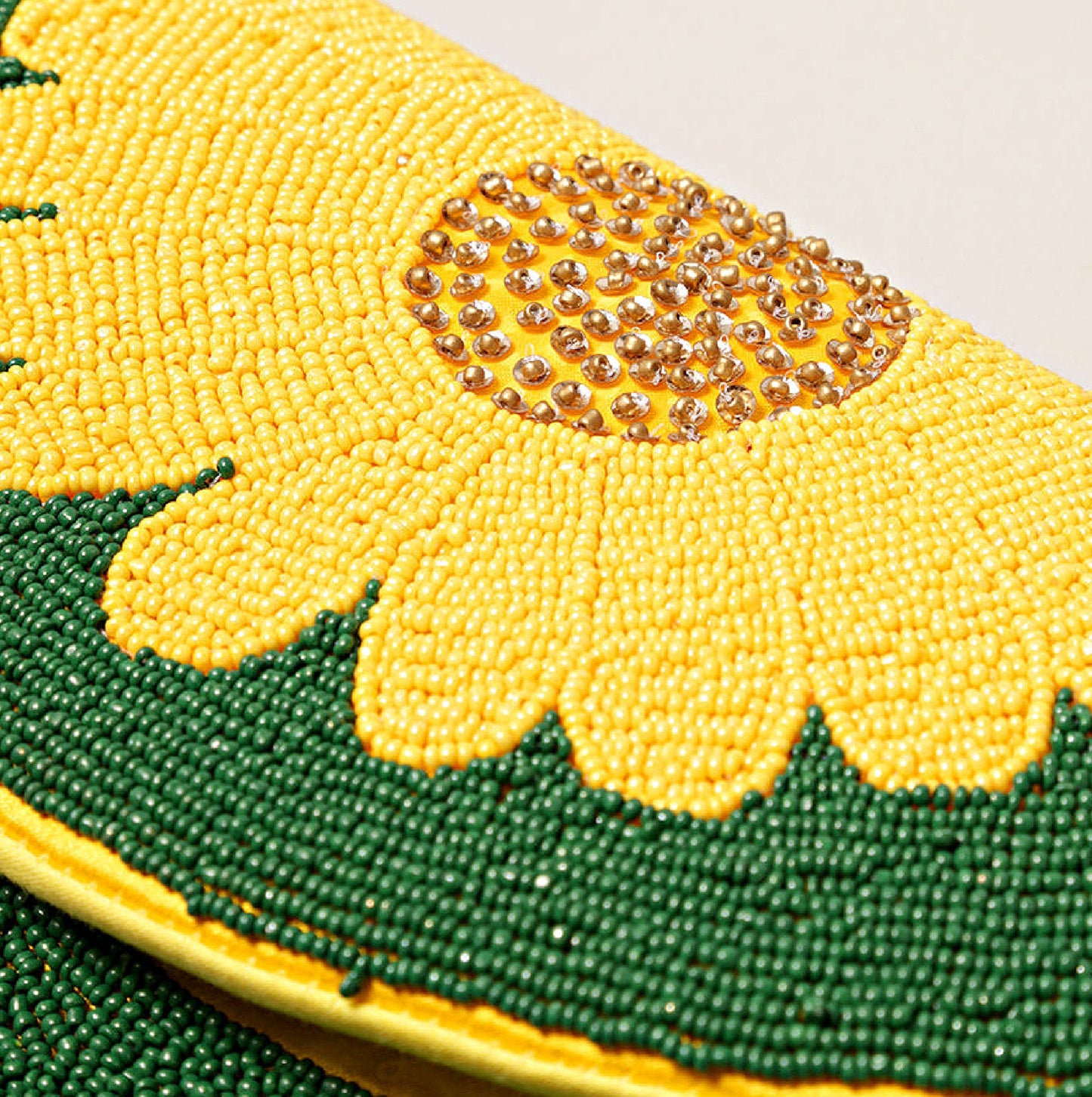 Daisies and Dots Seed Bead Crossbody Chain Clutch Boho Gift Handbag