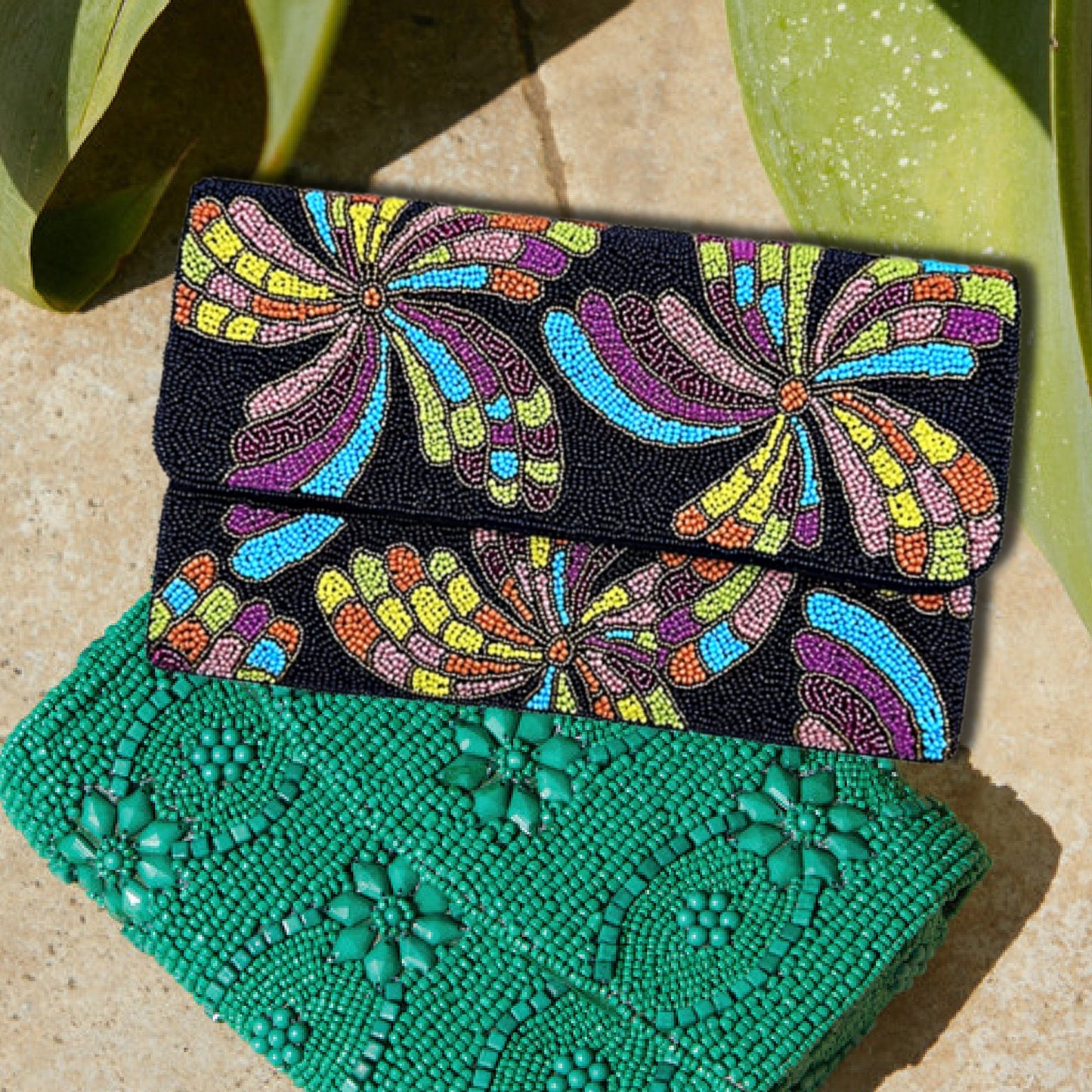 Retro Pinwheel Black Beaded Crossbody Clutch Handbag
