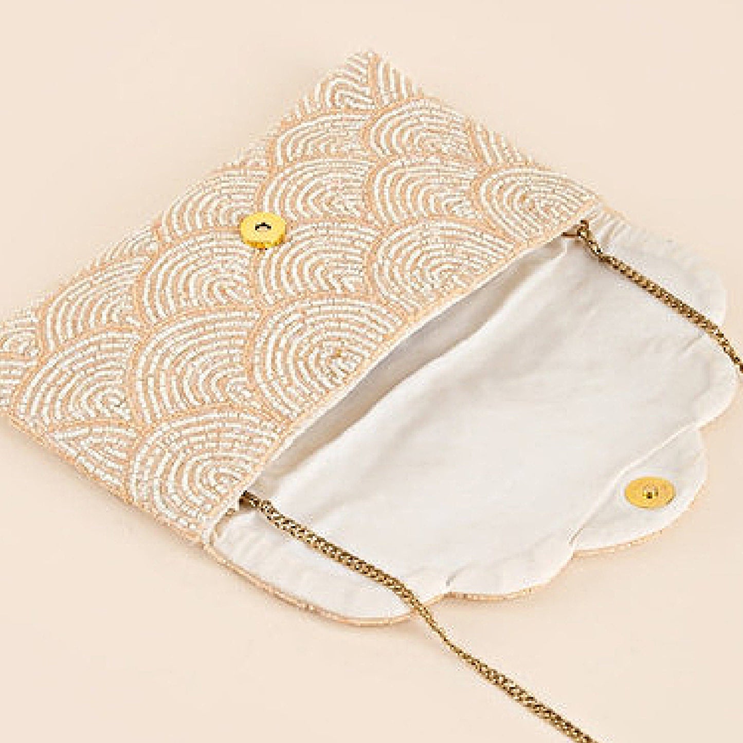 Fully Beaded Ivory Scallop Pattern Crossbody Clutch Handbag