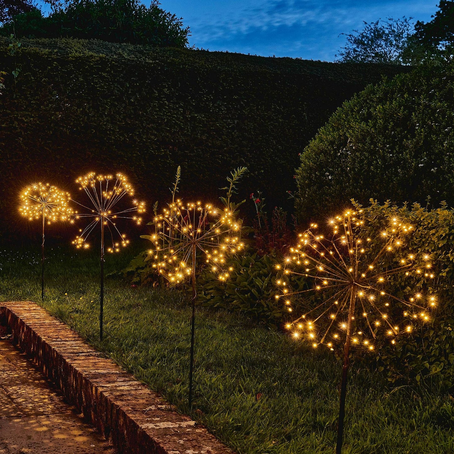 Solar Outdoor Lit Dandelion LED Lawn Stakes